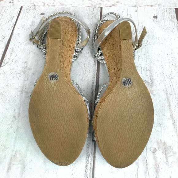 MICHAEL Michael Kors silver wedge sandal 81/2 M - Picture 4 of 6